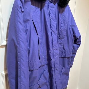 Norm Thompson women's parka Small